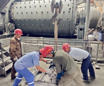 王家河選礦廠 | 清涼護航戰(zhàn)高溫，多維發(fā)力保生產(chǎn)